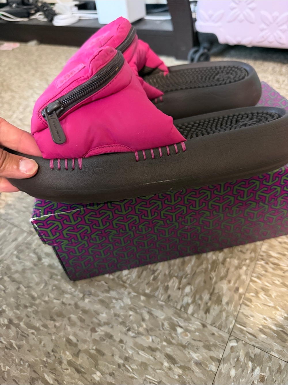 Tory Burch Magenta Pocket Sport Slide Sandals EUC - Picture 4 of 11
